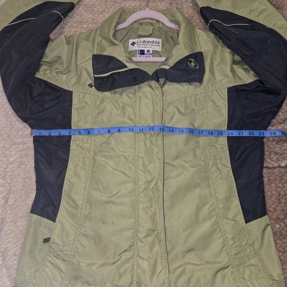Columbia Calais Peak Women's Jacket Green & Navy High Collar. - Picture 6 of 12